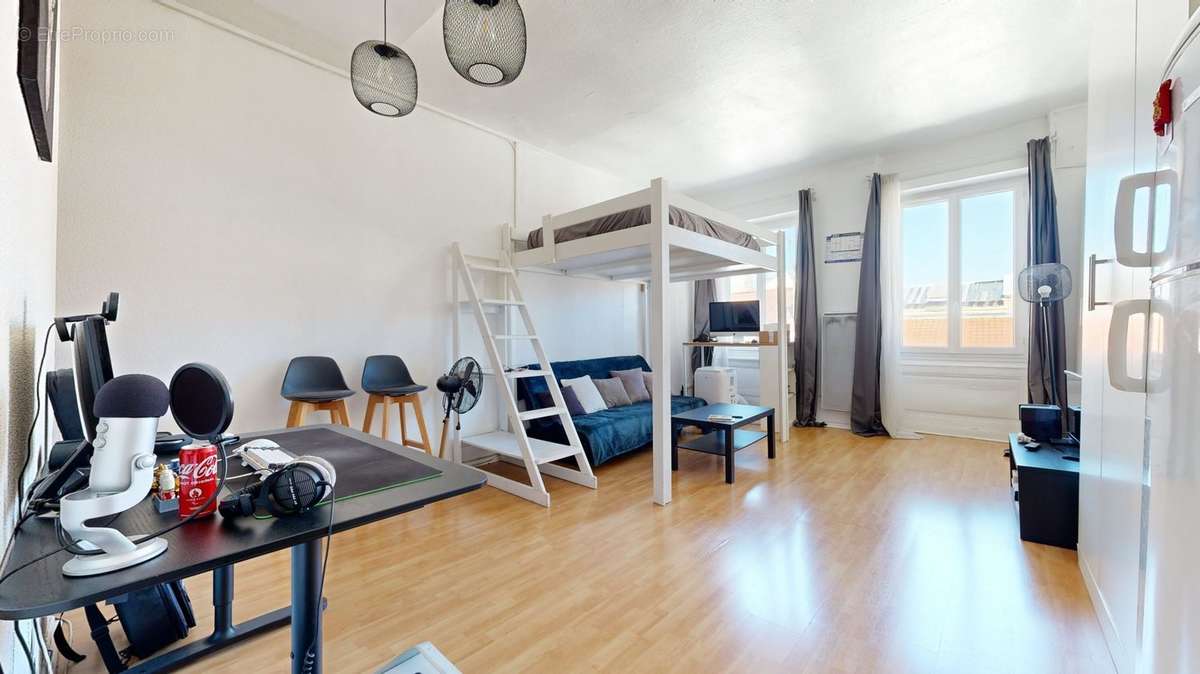 Appartement à LYON-6E