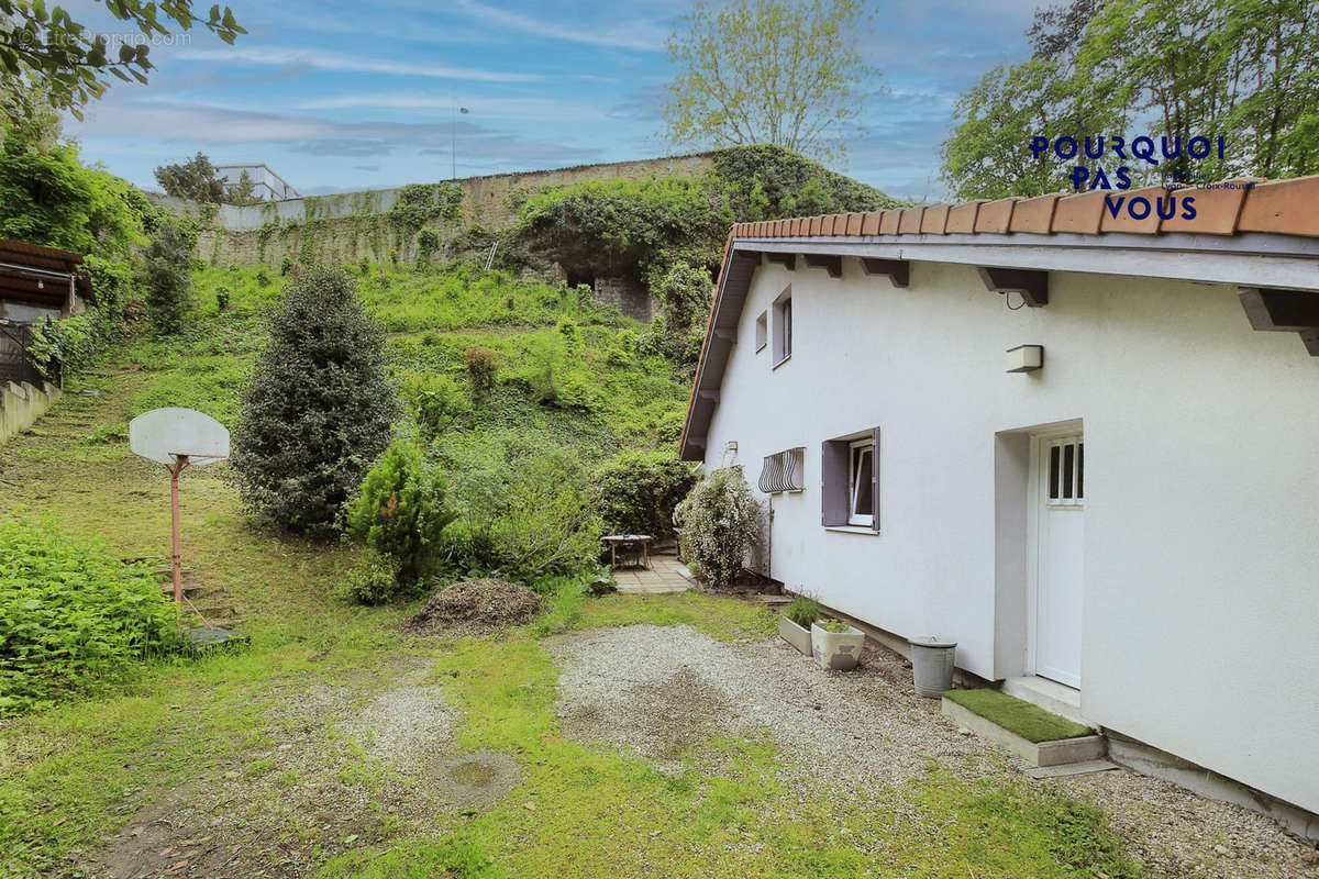 Maison à CALUIRE-ET-CUIRE