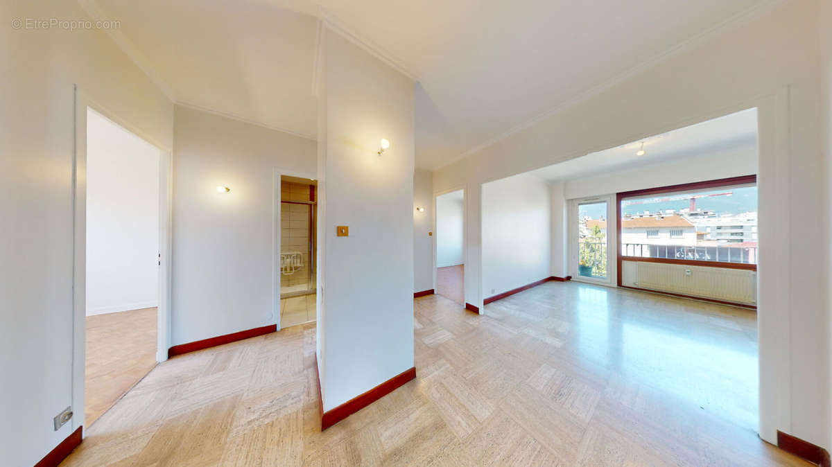 Appartement à GRENOBLE