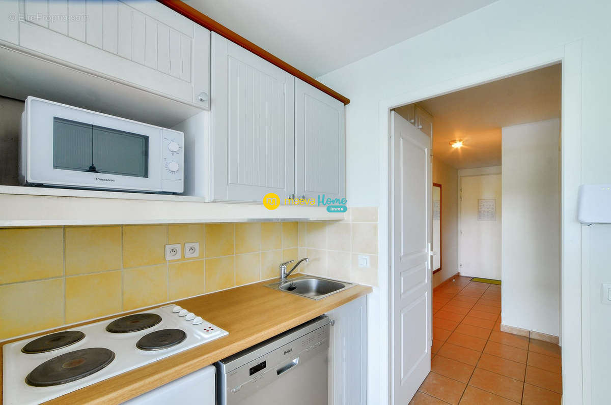 Séjour complet - Appartement à MONFLANQUIN