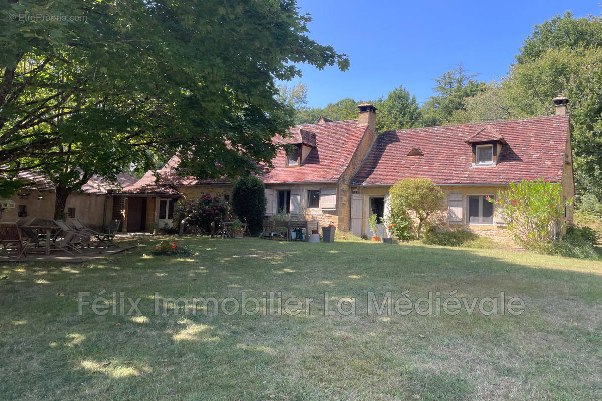 Maison à SARLAT-LA-CANEDA