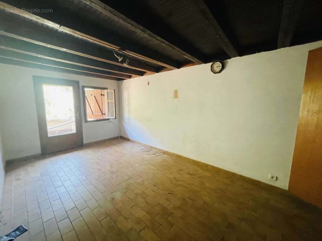 Appartement à L&#039;ESCARENE