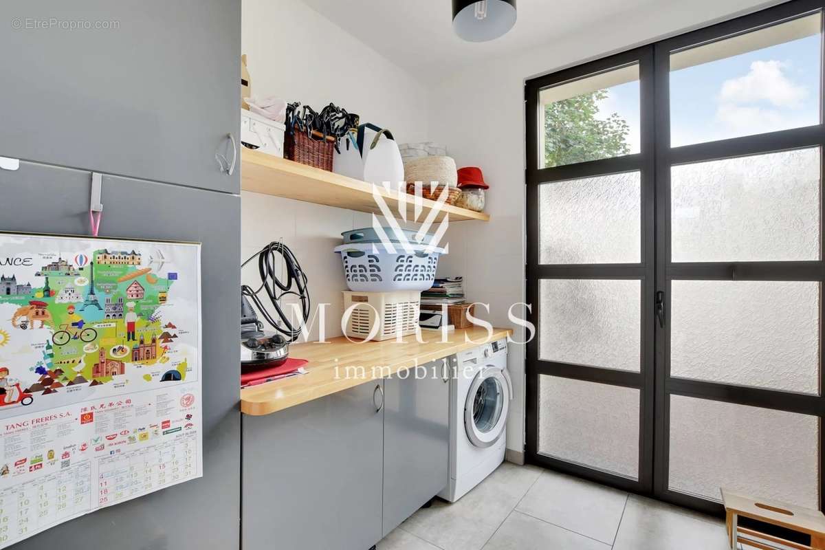 Appartement à IVRY-SUR-SEINE