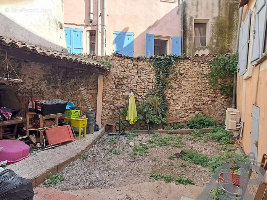 Appartement à DRAGUIGNAN