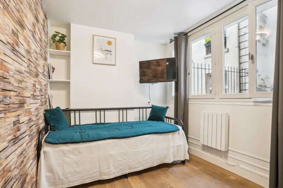 Appartement à PARIS-3E