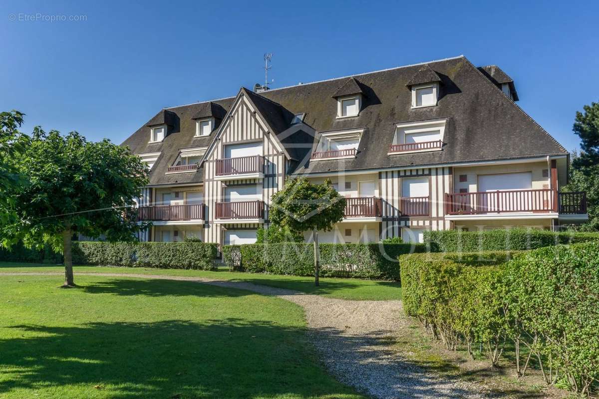 Appartement à BENERVILLE-SUR-MER