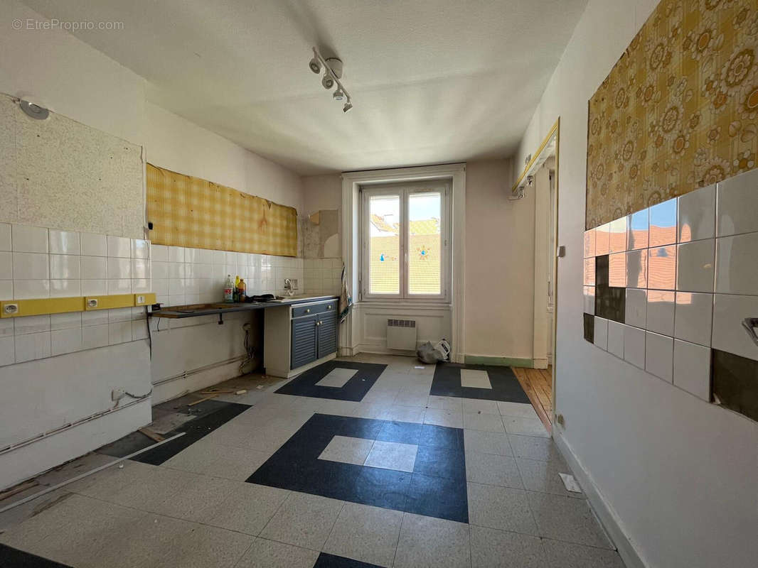 Appartement à SAINT-ETIENNE