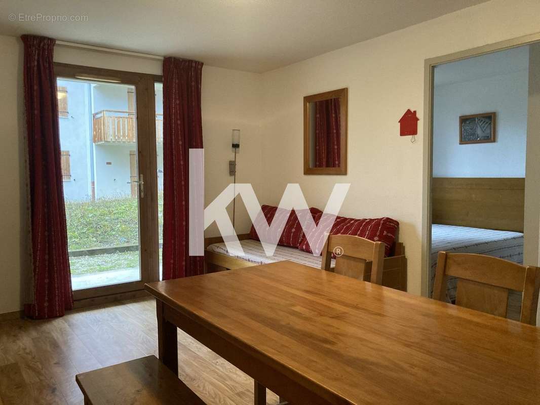 Appartement à ALBIEZ-MONTROND