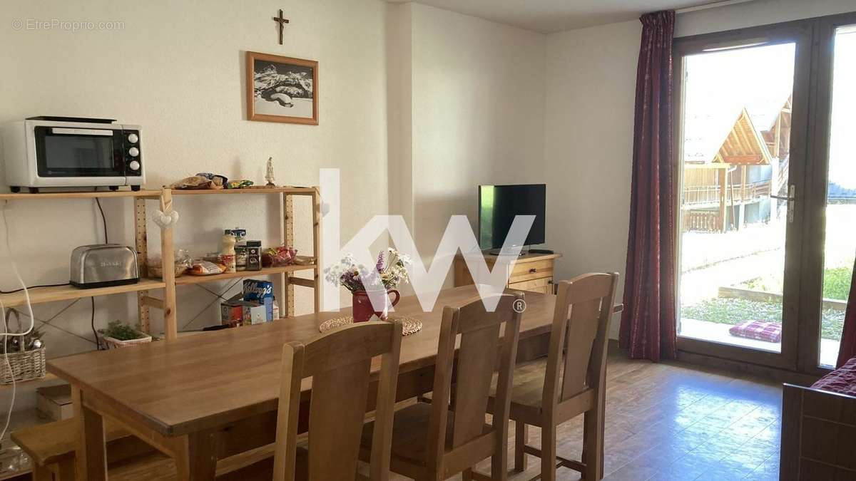 Appartement à ALBIEZ-MONTROND