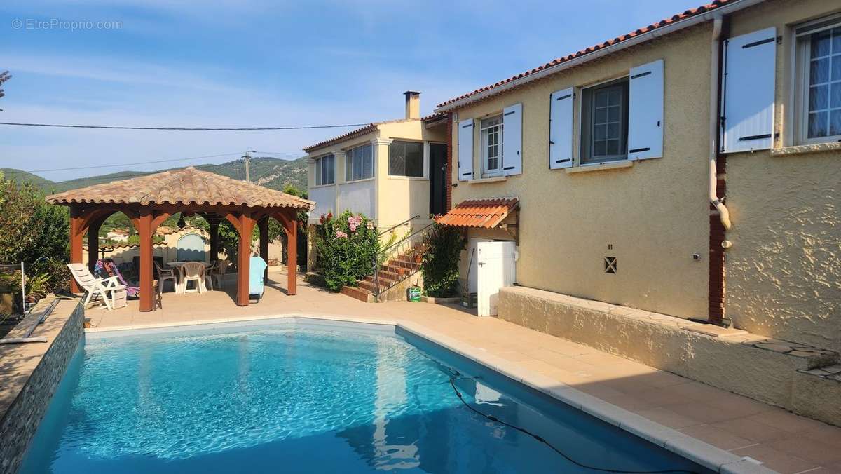 saint-zacharie- maison T6 - studio indépendant  - piscine - au - Maison à SAINT-ZACHARIE