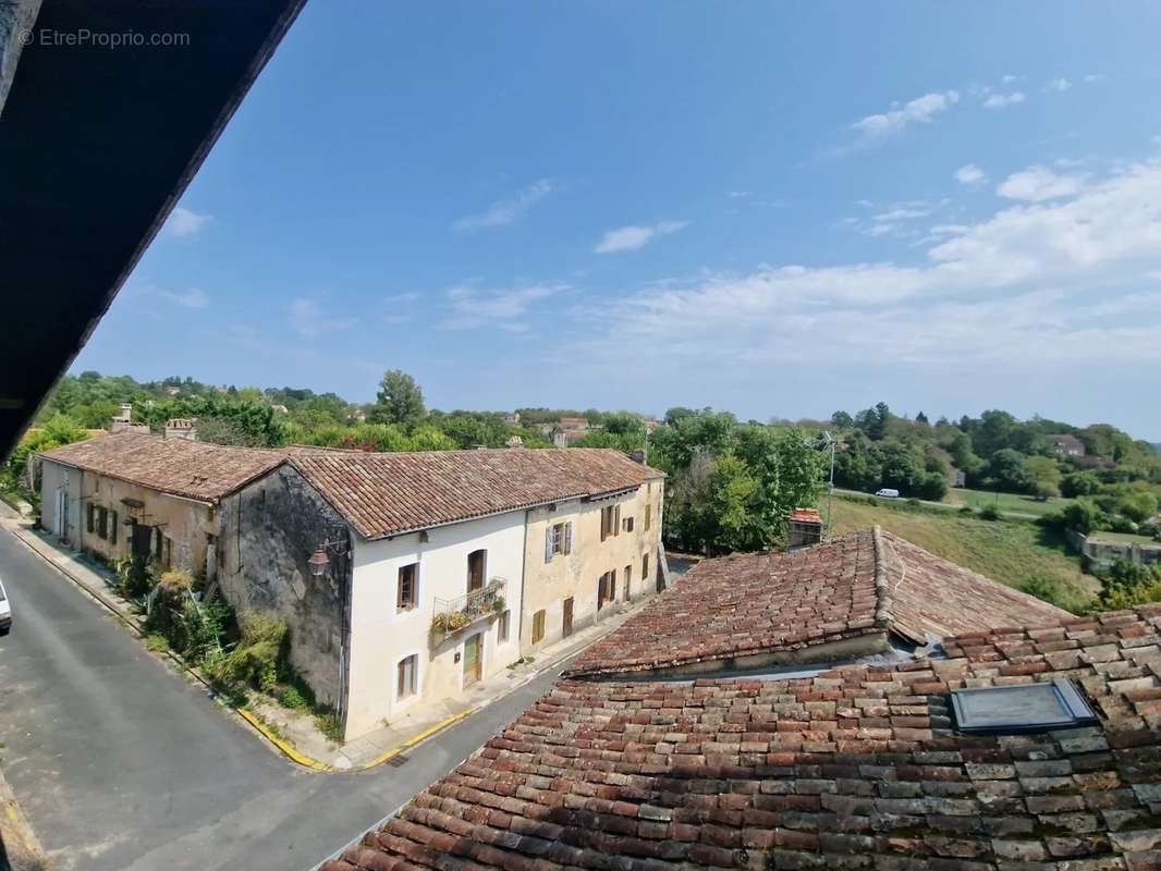 Maison à MONPAZIER