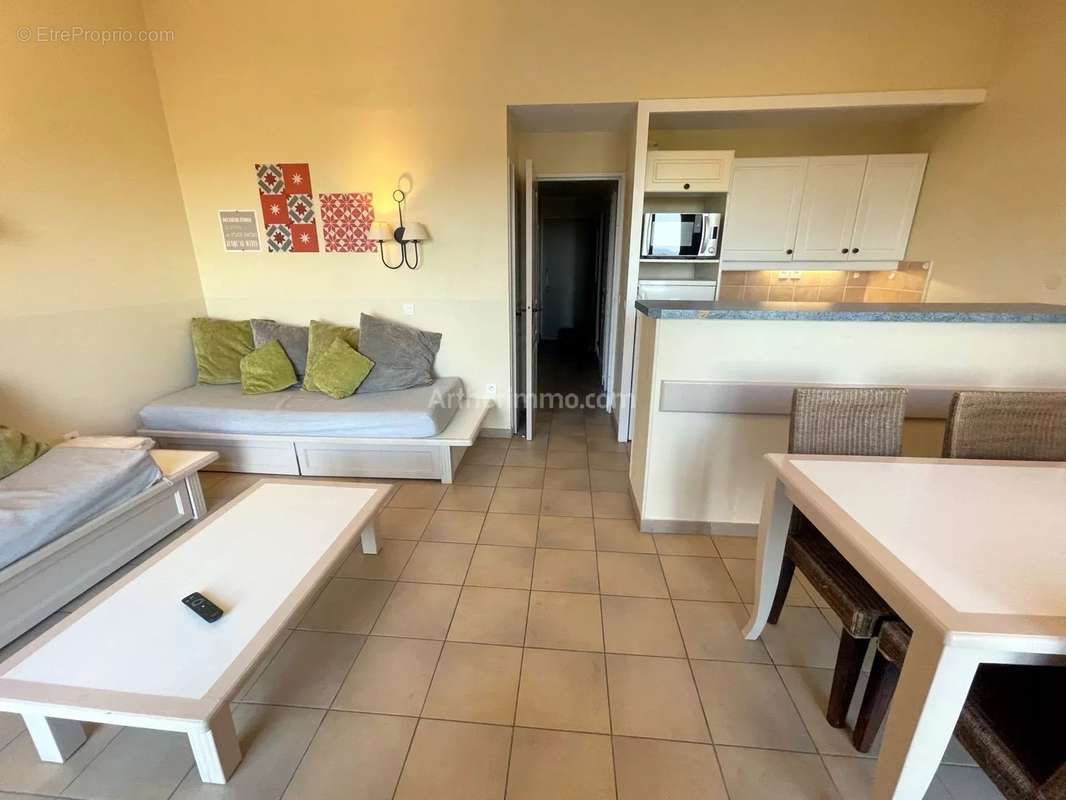 Appartement à GRIMAUD