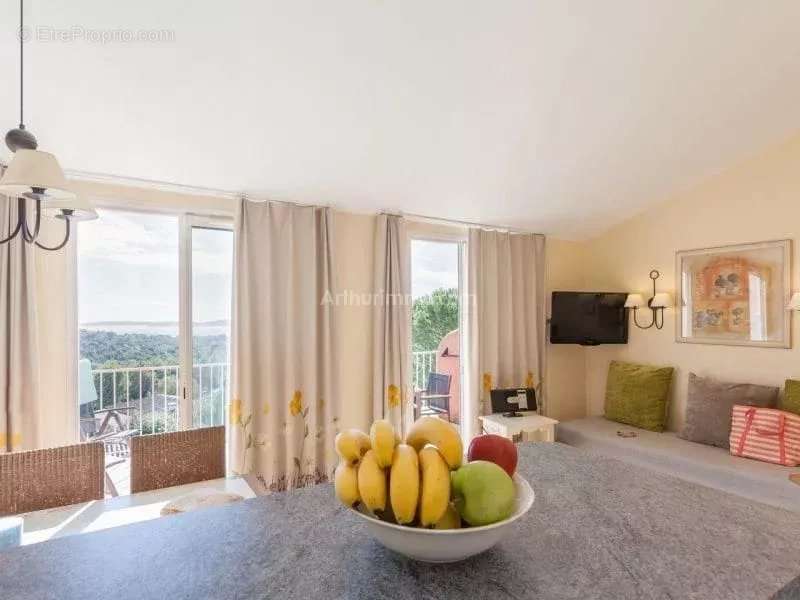 Appartement à GRIMAUD