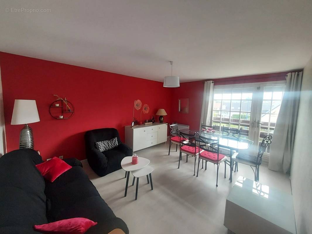 Appartement à CAMIERS