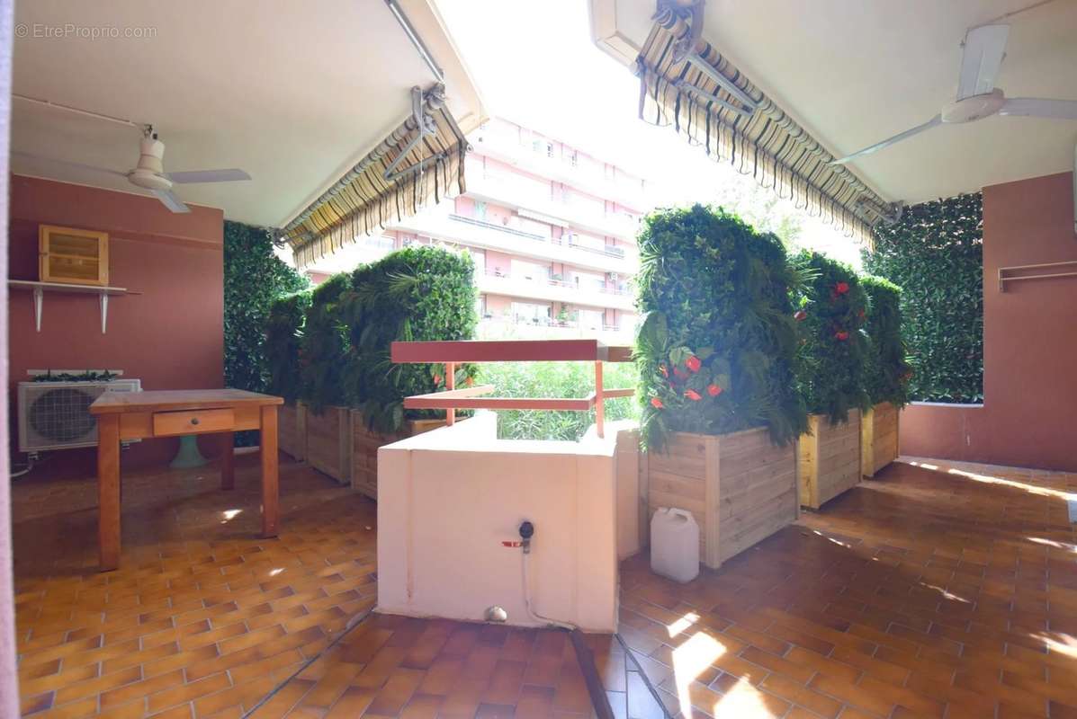 Appartement à NICE