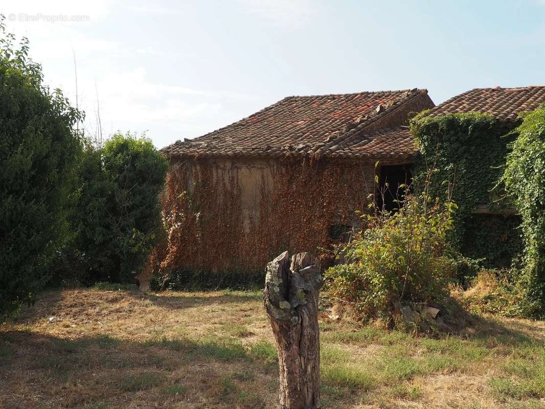 Maison à LA GARDE-FREINET