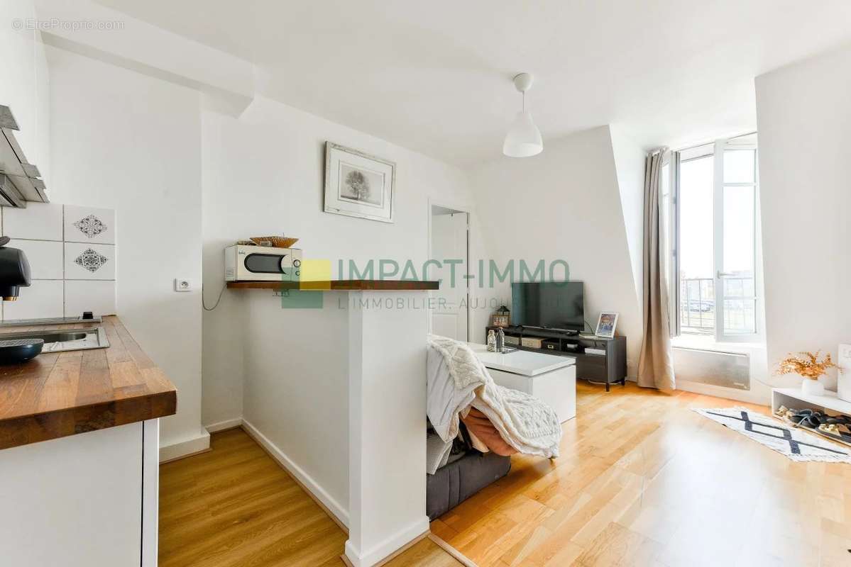 Appartement à CLICHY