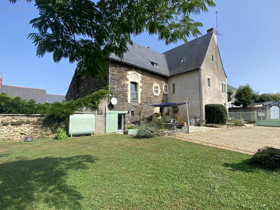 Maison à LE LION-D&#039;ANGERS