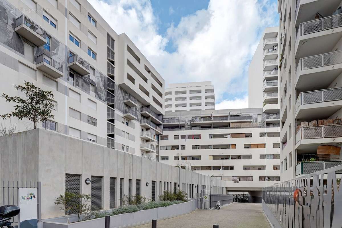 Appartement à MARSEILLE