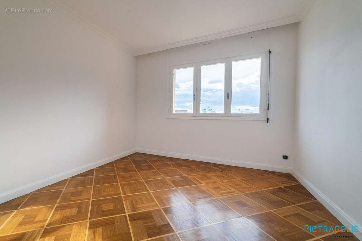 Appartement à LYON-7E