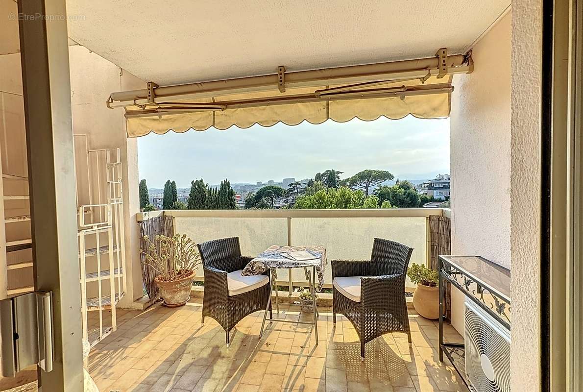 Appartement à CAGNES-SUR-MER