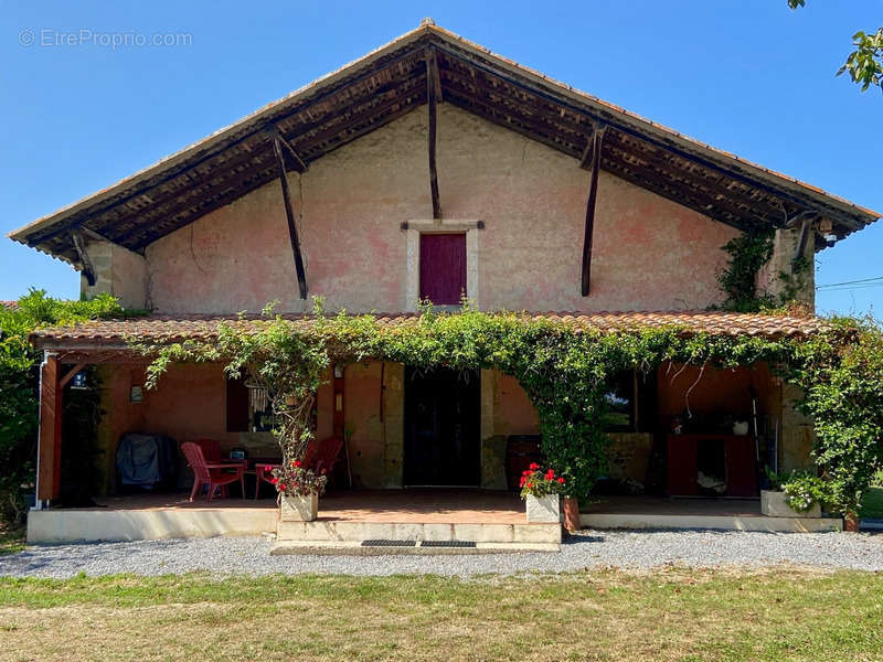 Maison à AIRE-SUR-L&#039;ADOUR