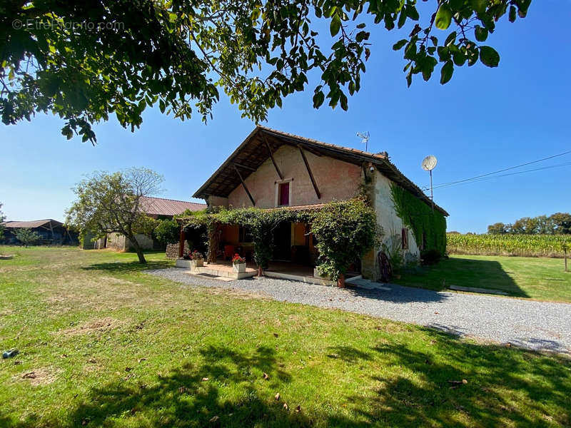 Maison à AIRE-SUR-L&#039;ADOUR