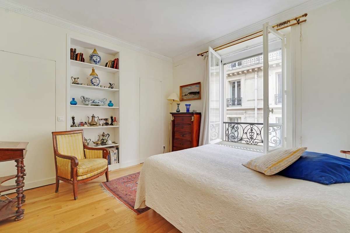 Appartement à PARIS-4E