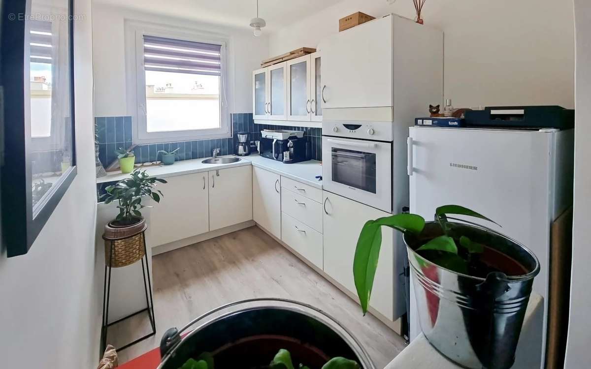 Appartement à PARIS-15E