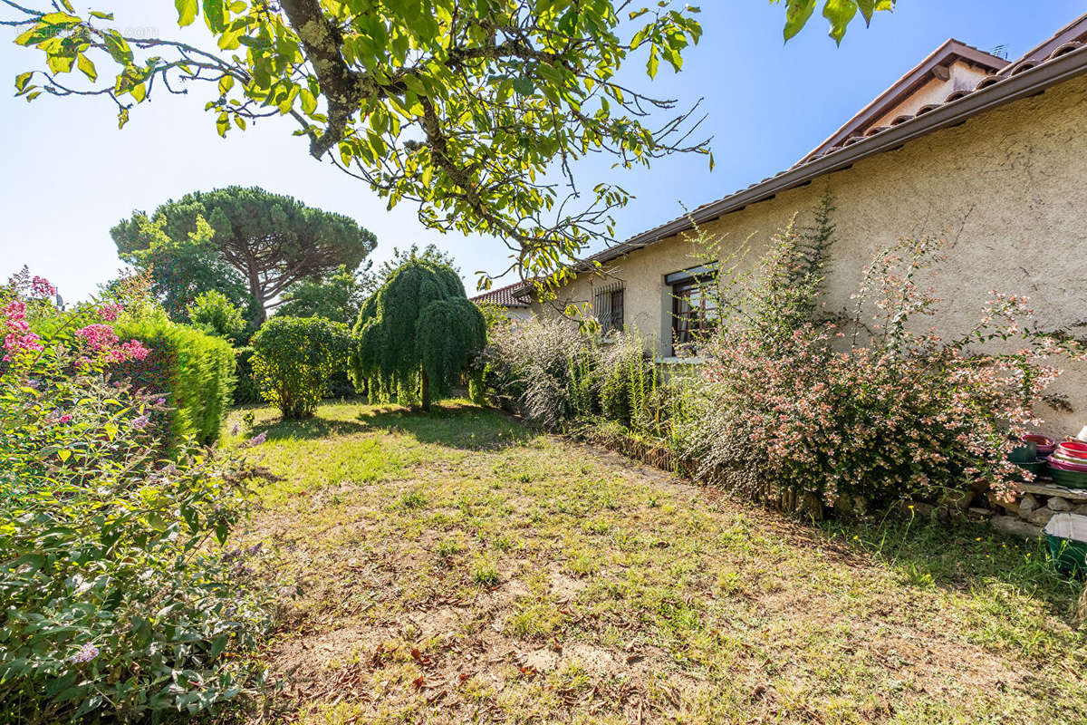 Maison à RAMONVILLE-SAINT-AGNE