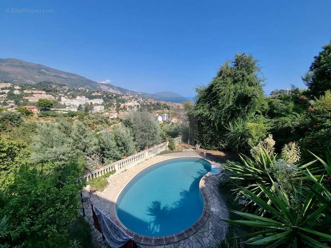 Maison à MENTON