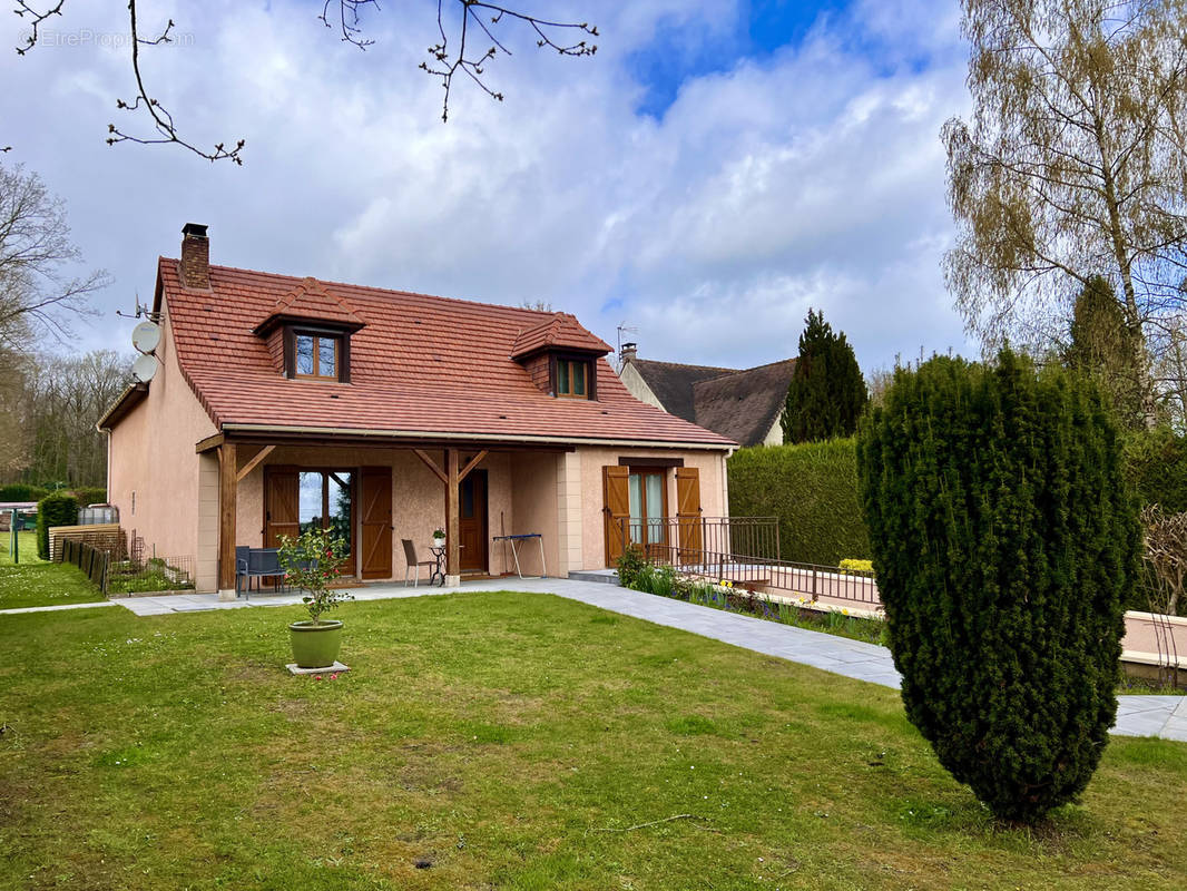 Maison à DOURDAN