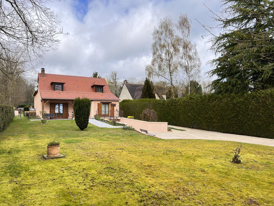 Maison à DOURDAN