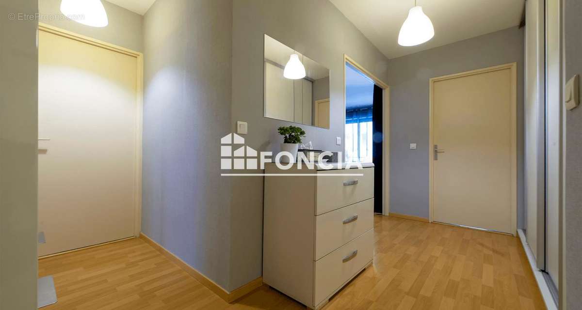 Appartement à MONTIGNY-LE-BRETONNEUX