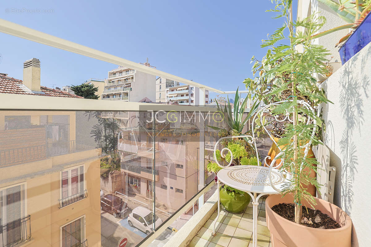 Appartement à TOULON