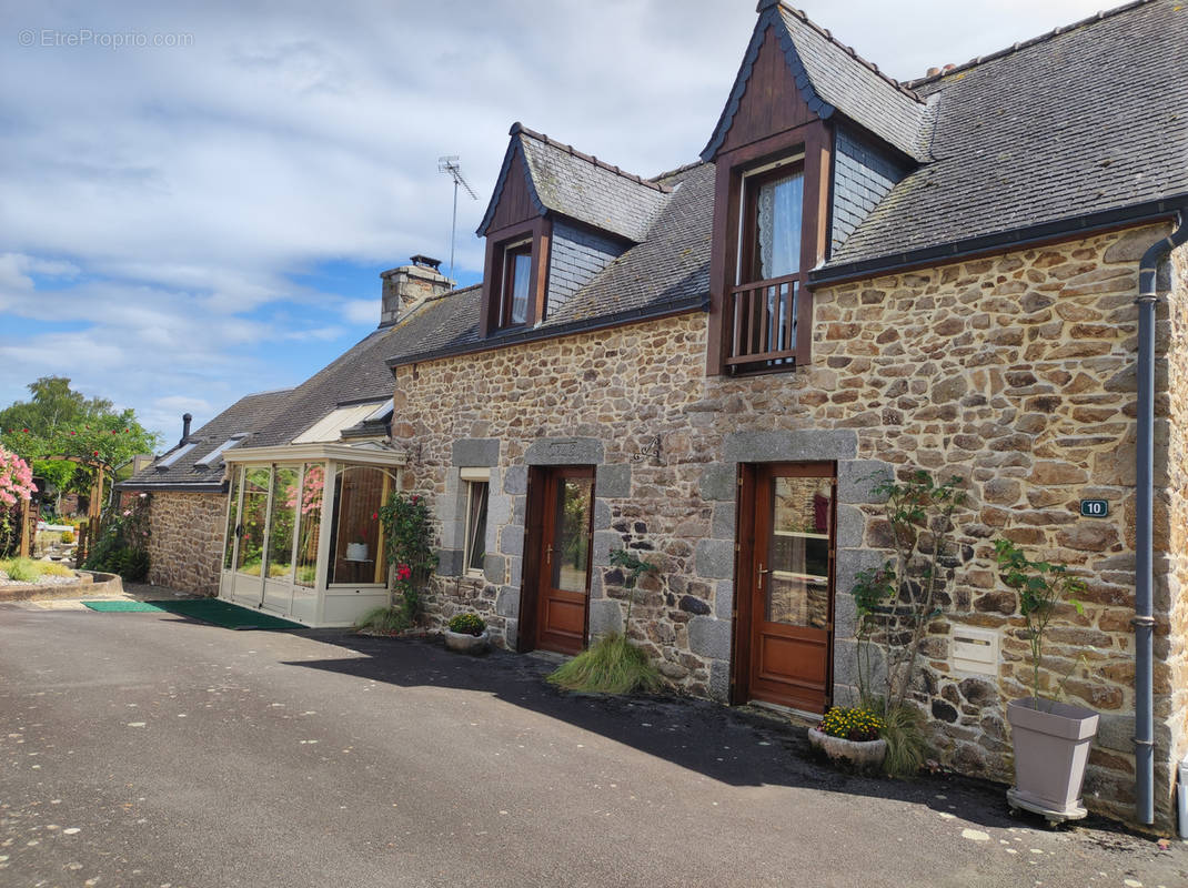 Maison à CHATELAUDREN