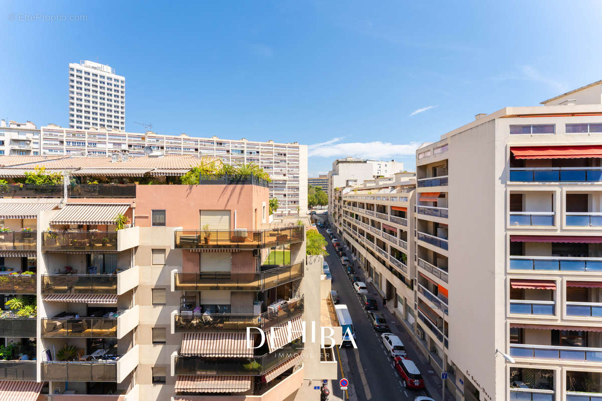 Appartement à MARSEILLE-8E