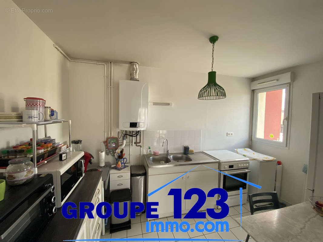 Appartement à MIGENNES