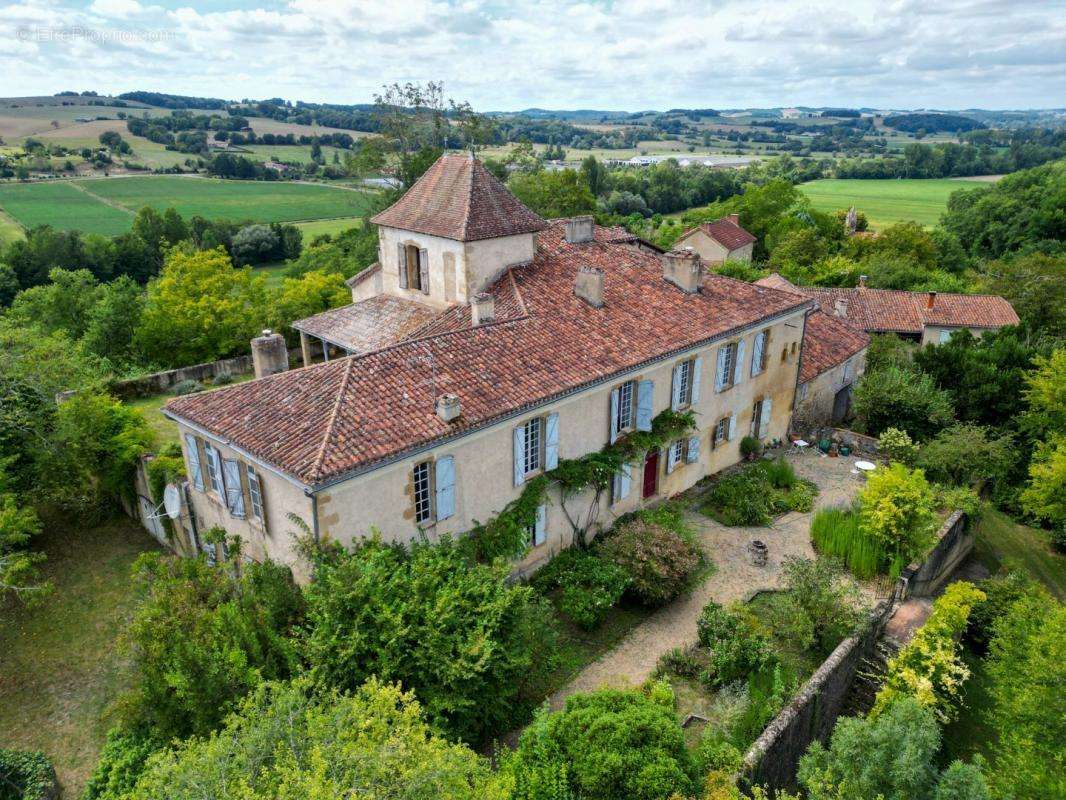 Maison à MIRANDE