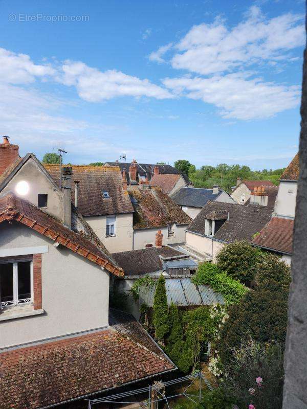 Maison à LA CHARITE-SUR-LOIRE