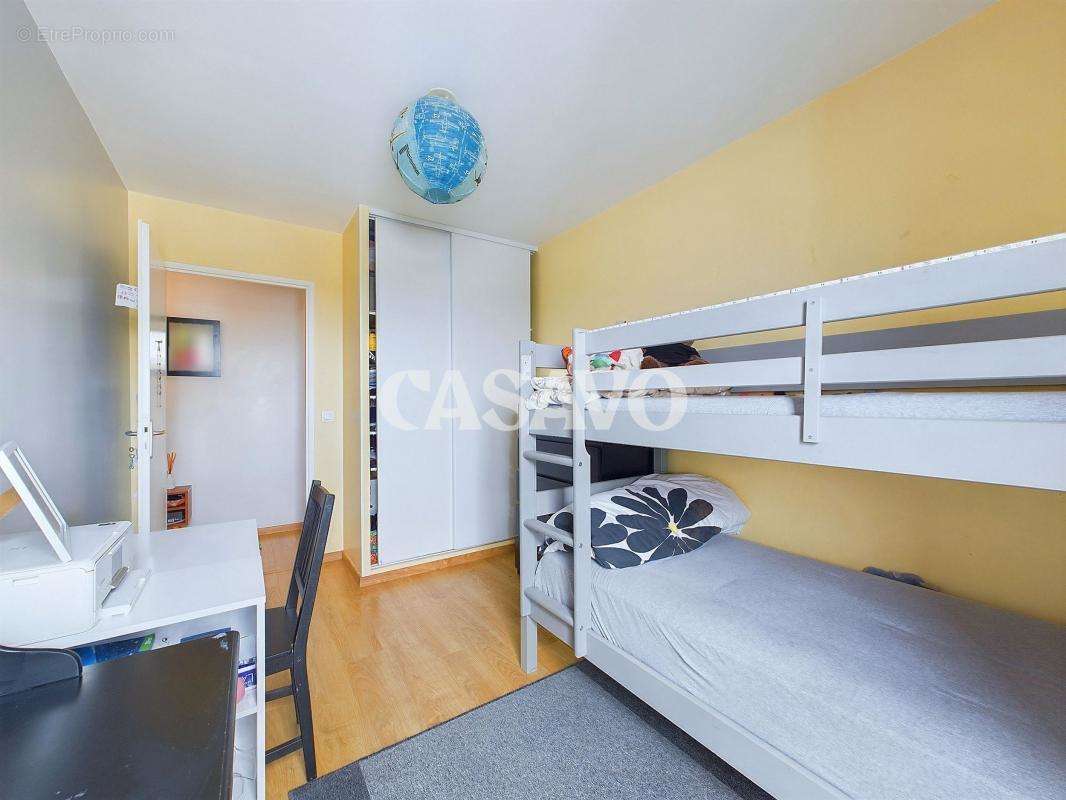 Appartement à COLOMBES