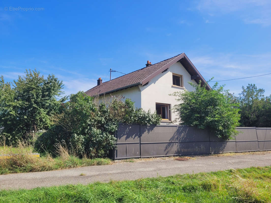 Maison à NIEDERHERGHEIM