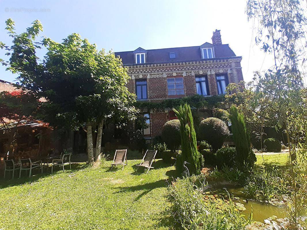 Maison à FERRIERES-EN-BRAY