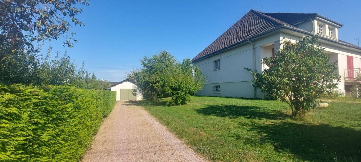 Maison à SAINT-VALLIER