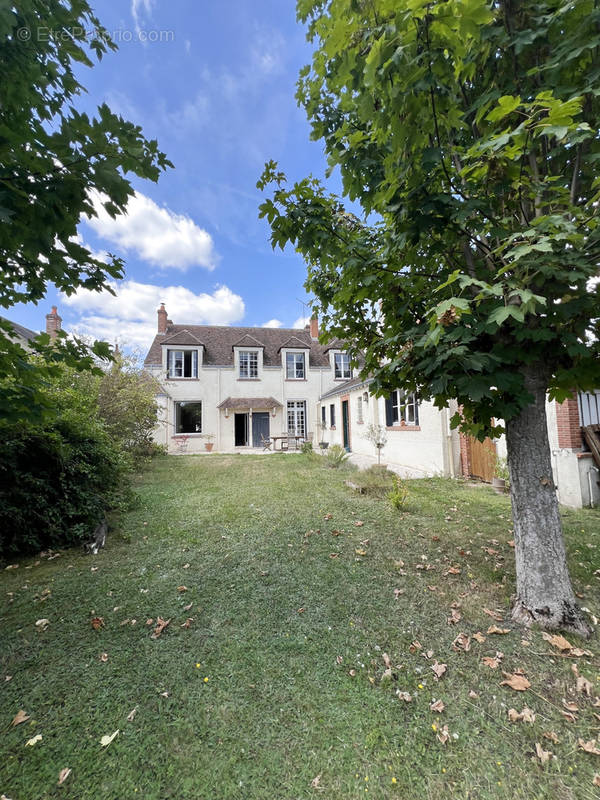 Maison à CHATEAUNEUF-SUR-LOIRE