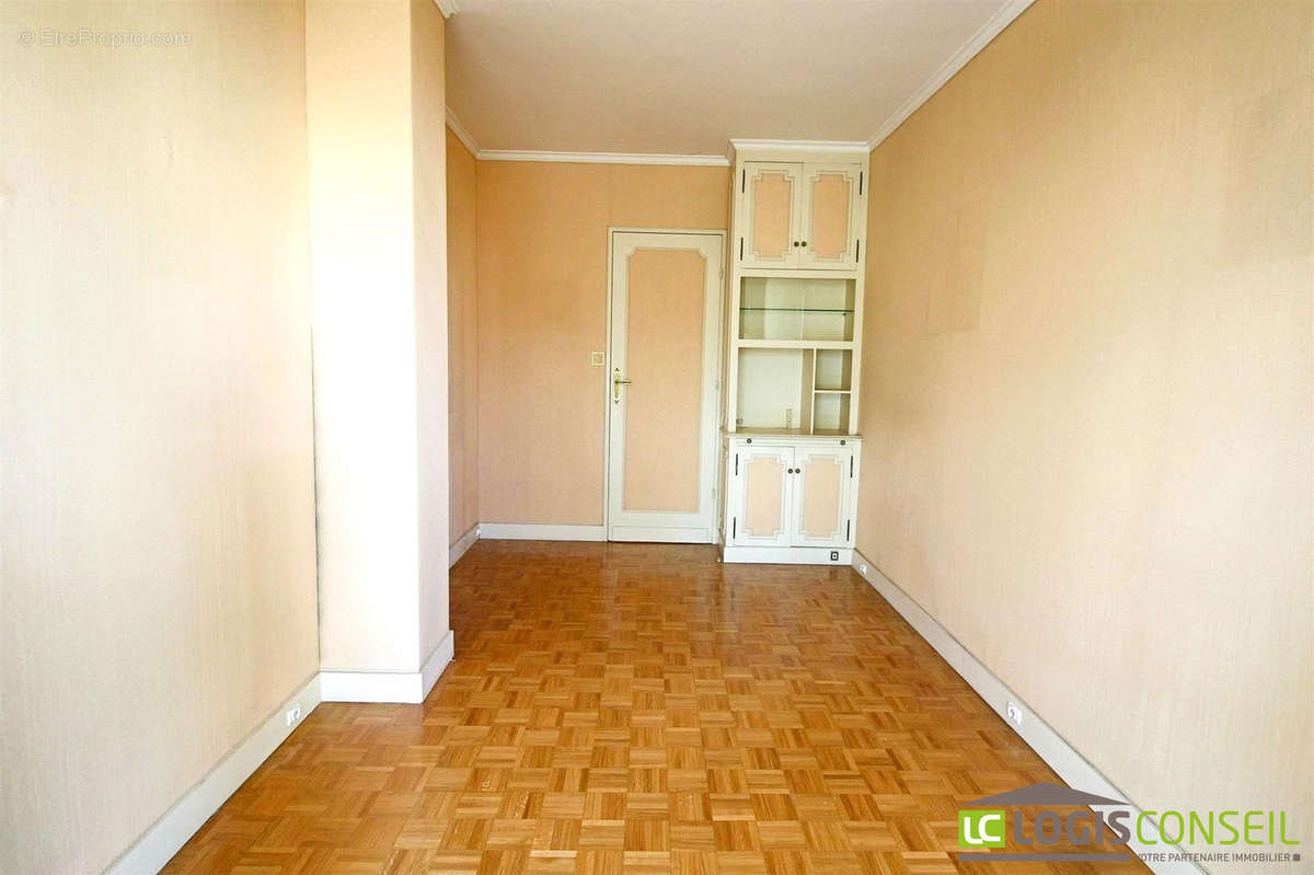 Appartement à CHATENAY-MALABRY