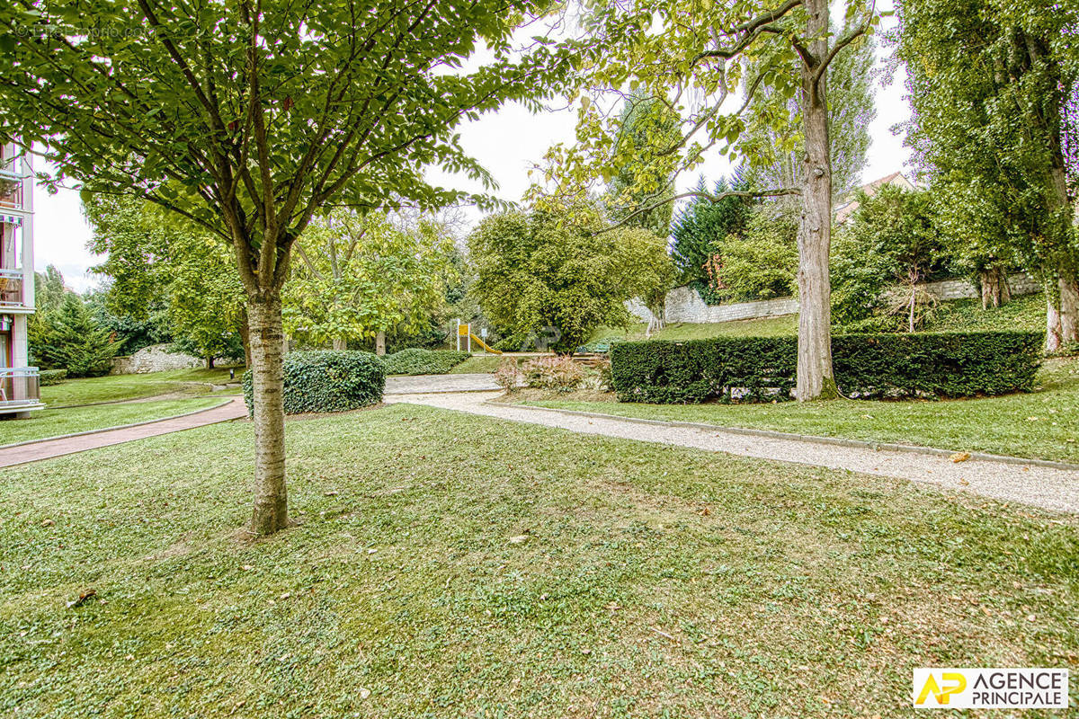 Appartement à SAINT-GERMAIN-EN-LAYE