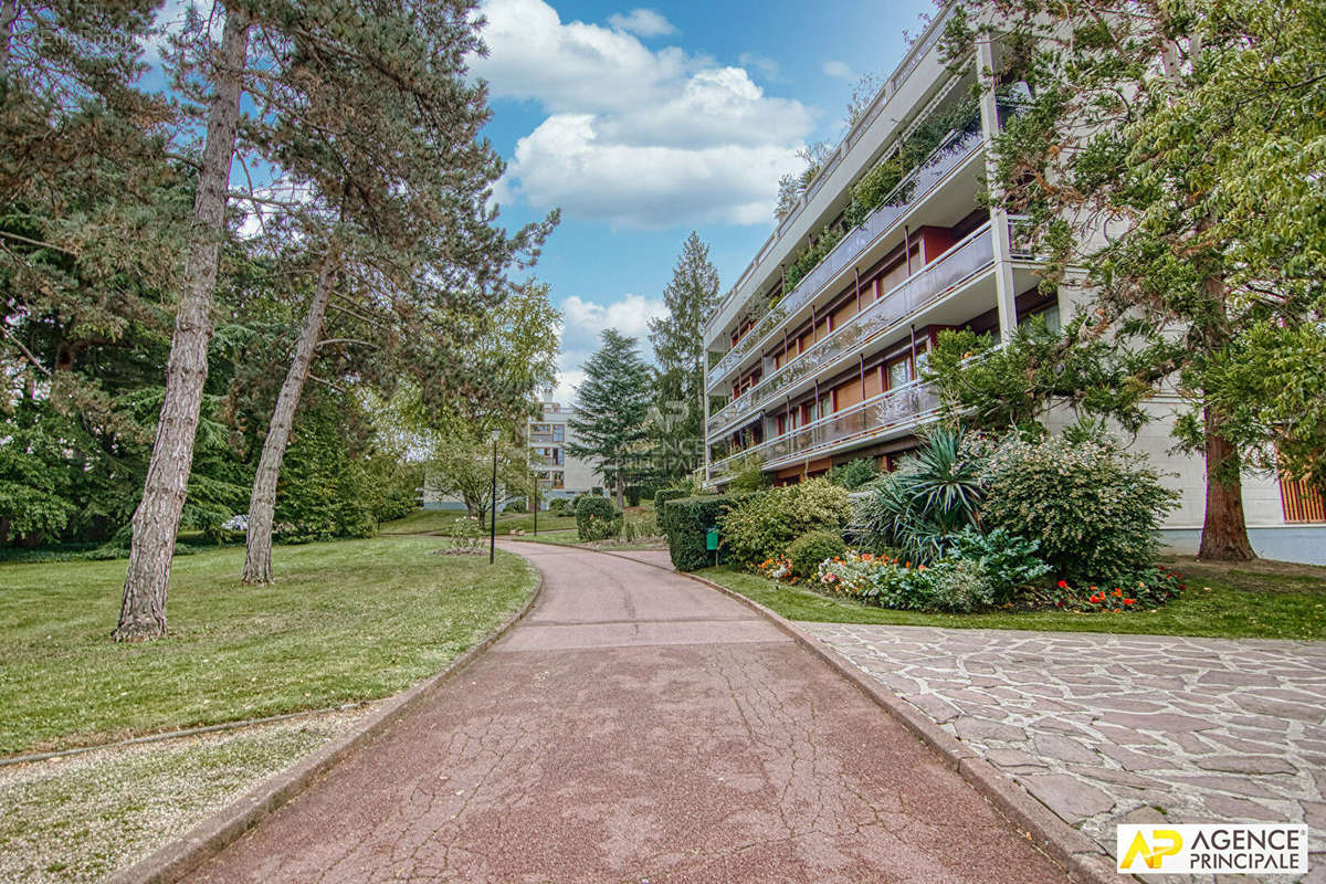 Appartement à SAINT-GERMAIN-EN-LAYE