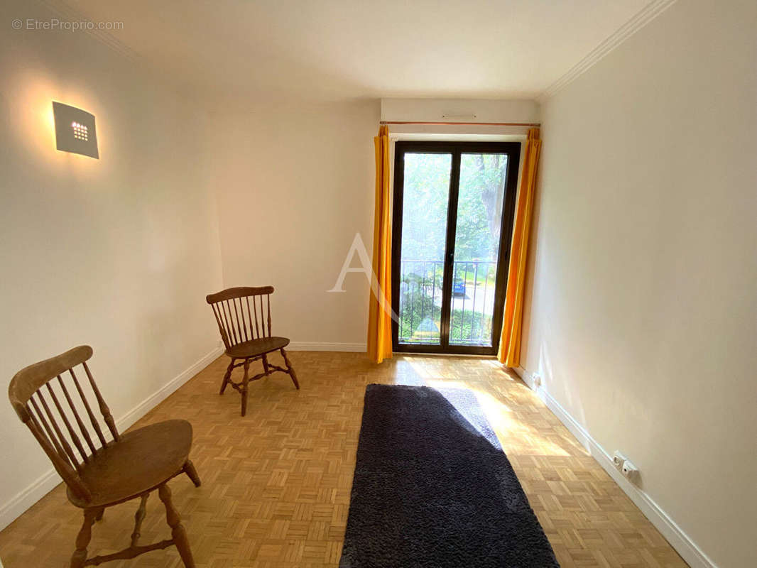 Appartement à GIF-SUR-YVETTE