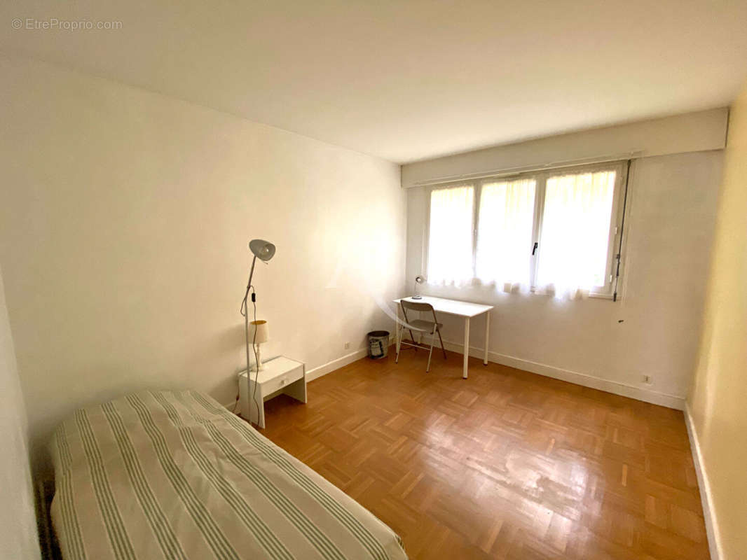 Appartement à GIF-SUR-YVETTE